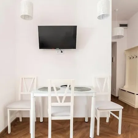 The Tuwima 23 * Łódź